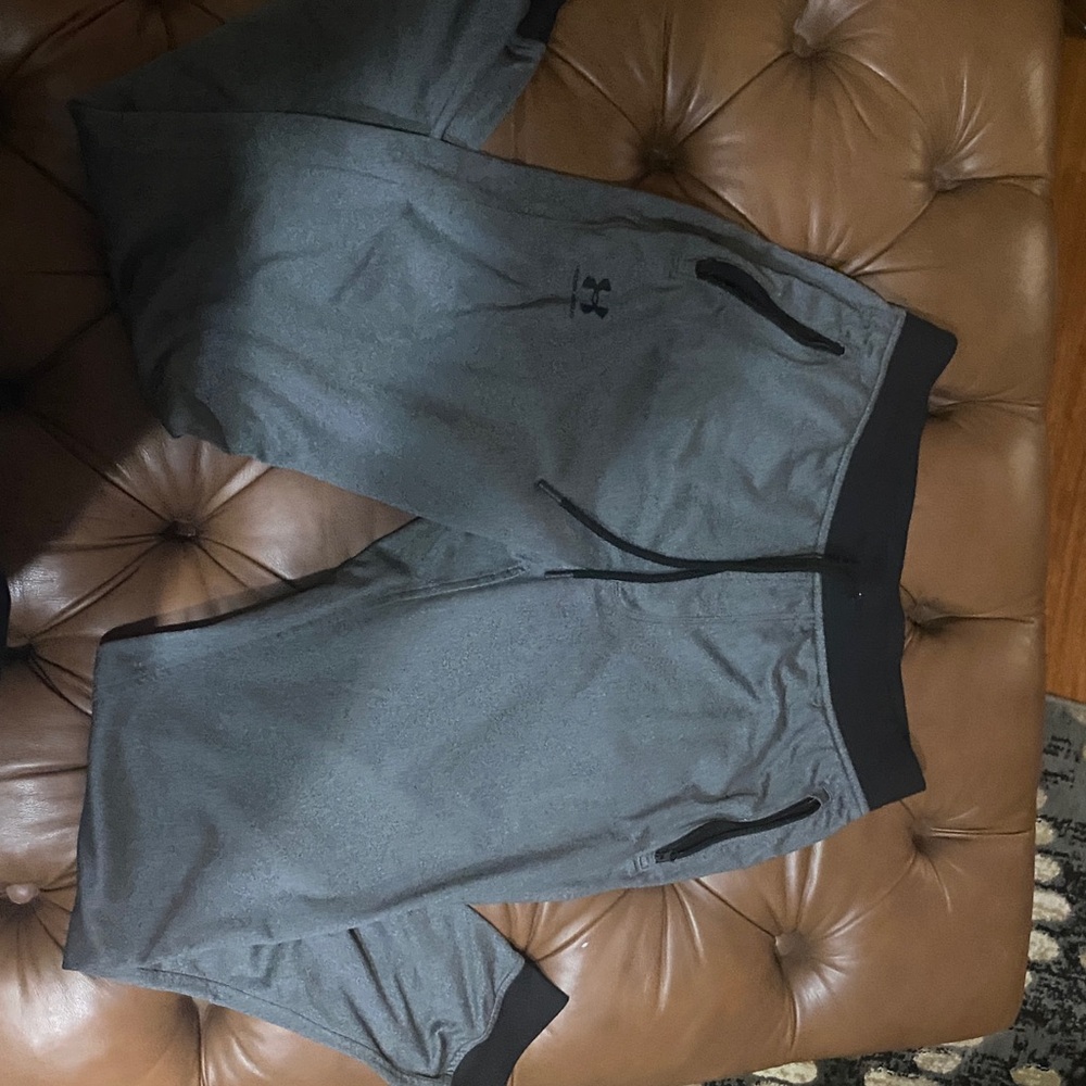 Under Armour Men's Charcoal Athletic joggers